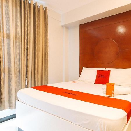Reddoorz Near Bambang Station Hotel Манила Екстериор снимка